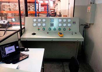 Relé de potência Relé de potência